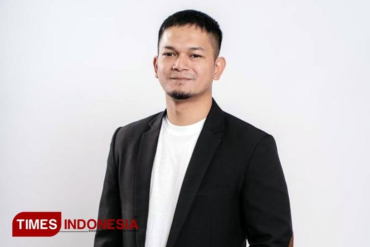 GILANG MAULANA MAJID